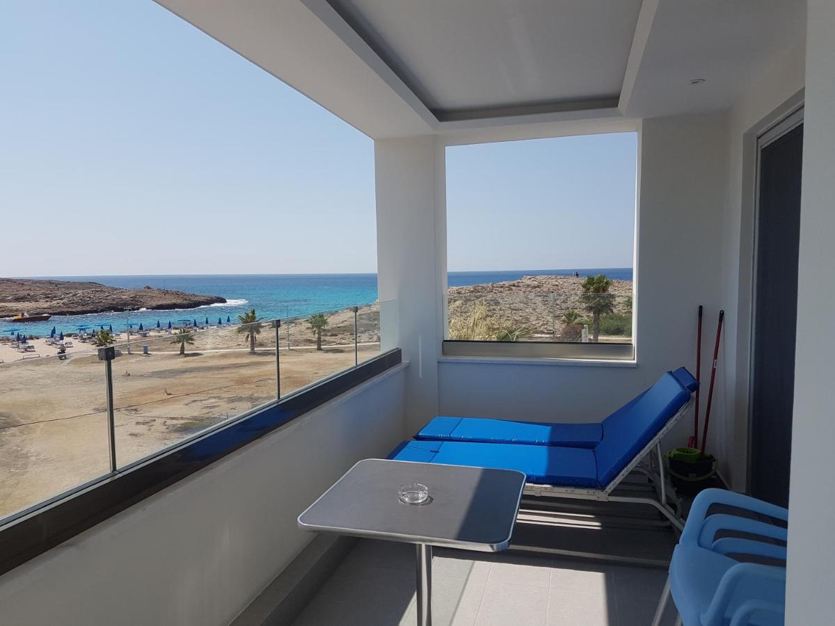 Christopher'S Sandy Beach Suites Agia Napa Exterior foto